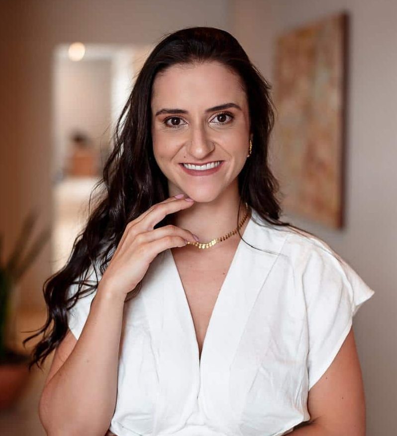 Dra. Marília Lacerda