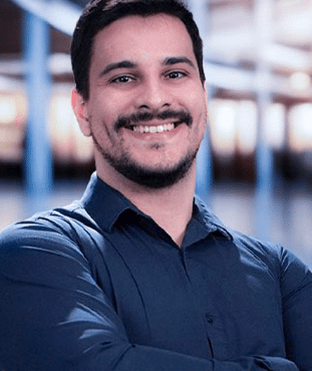 Dr. Carlos Eduardo Passos